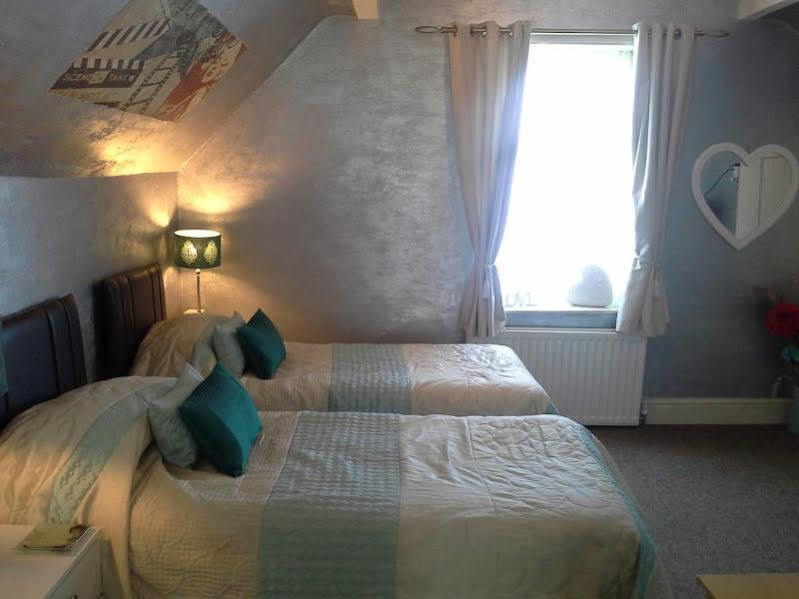 Green Bank Guest House Barrow-in-Furness Exterior photo